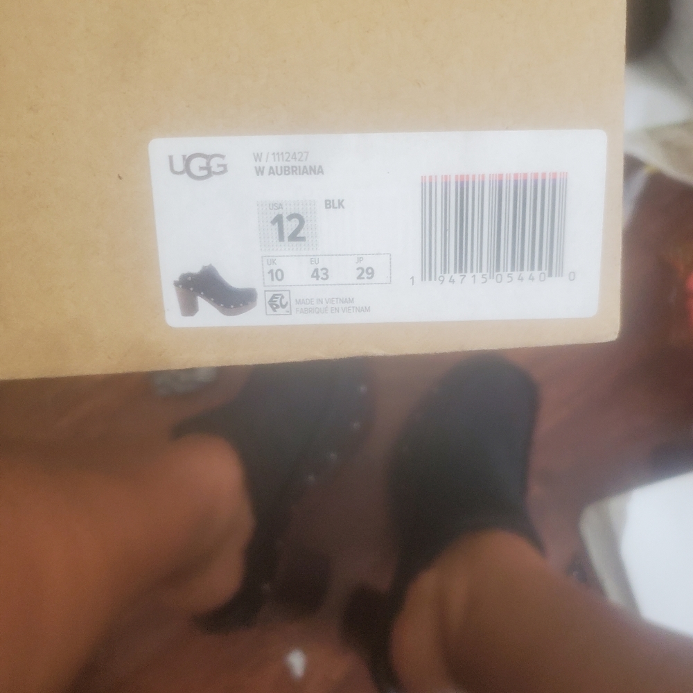 Uggs Mules